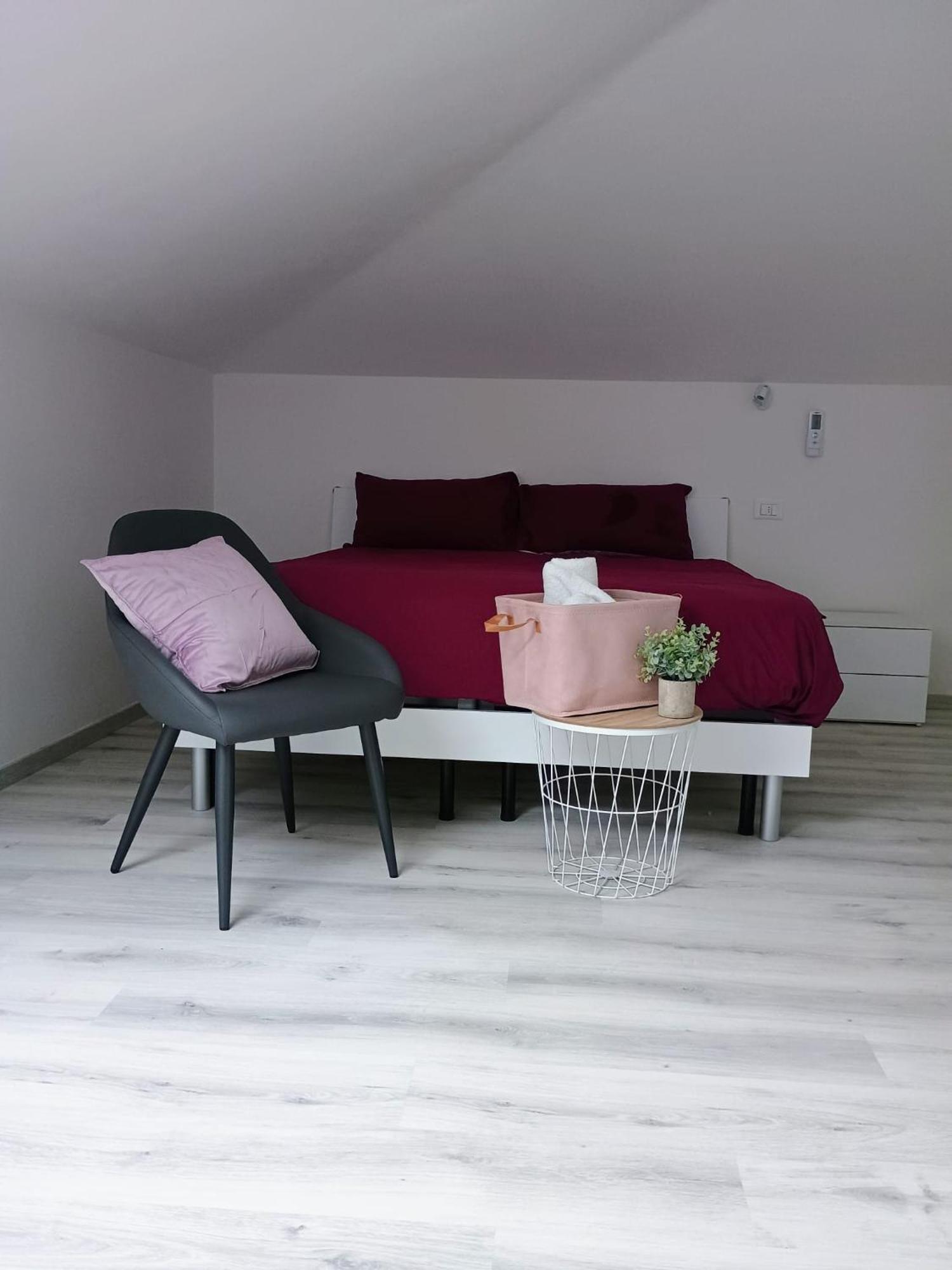 Casa Viola Lazise Lago E Relax! Екстер'єр фото