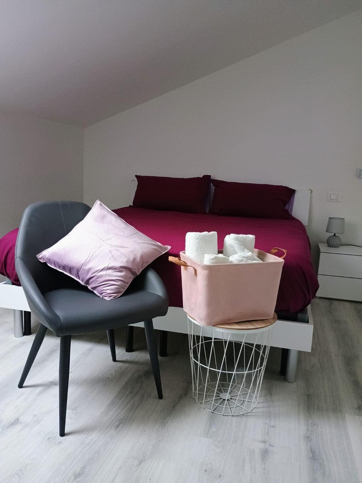 Casa Viola Lazise Lago E Relax! Екстер'єр фото