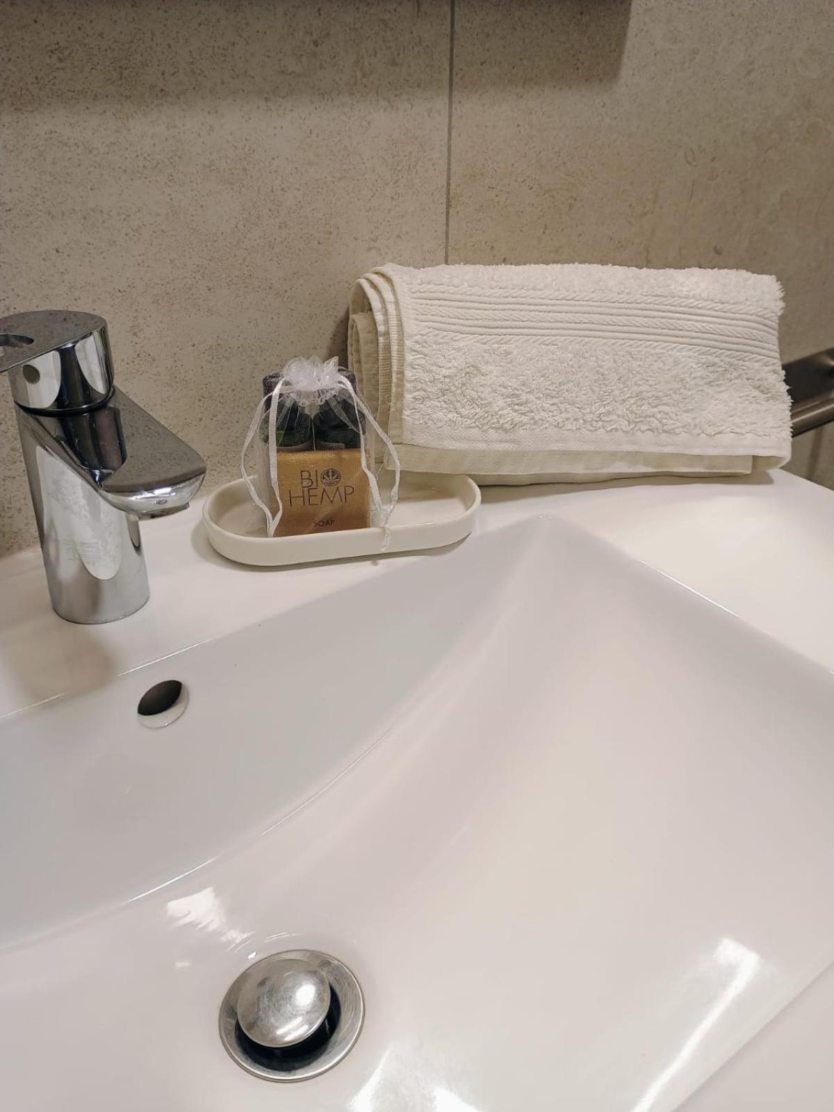 Casa Viola Lazise Lago E Relax! Екстер'єр фото