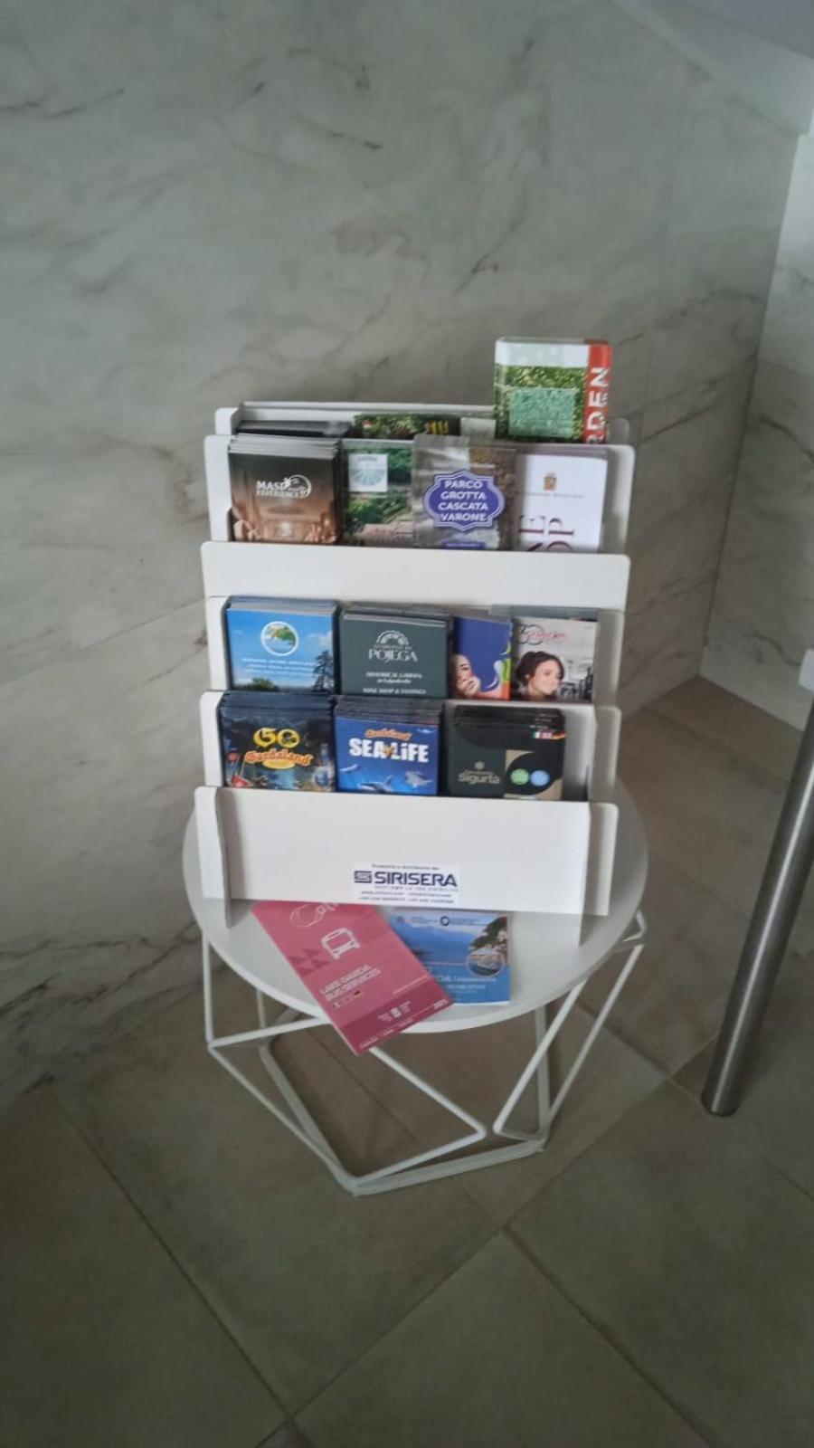 Casa Viola Lazise Lago E Relax! Екстер'єр фото
